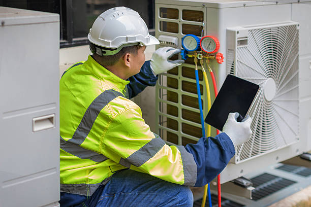 Professional Hvac technician working in Allamuchy, NJ